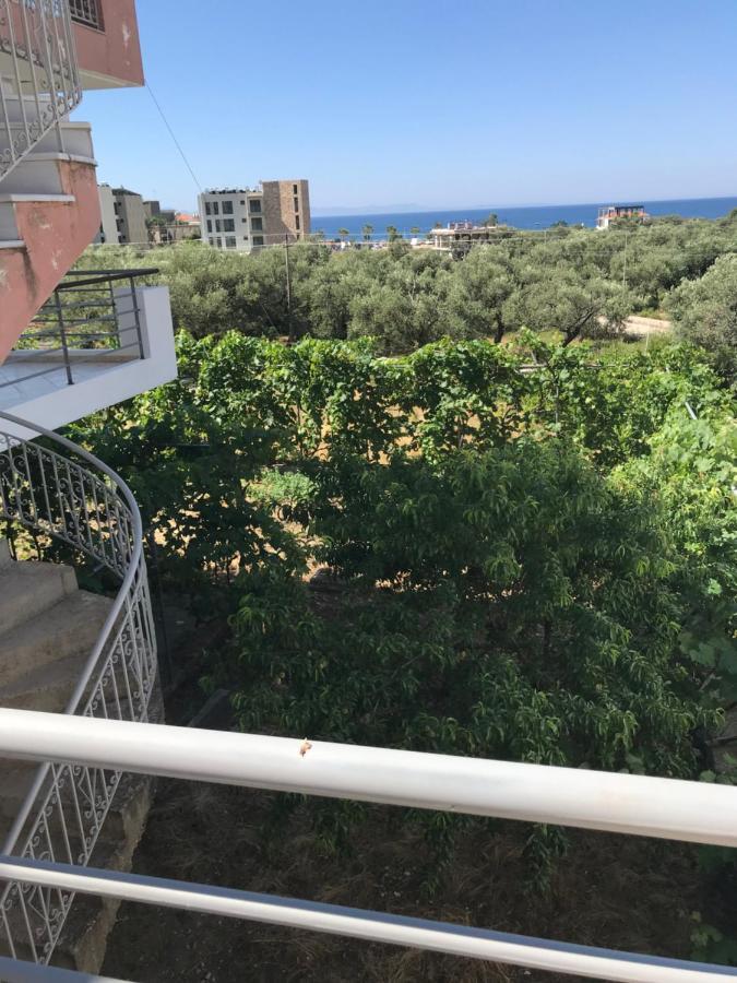 Apartman Andrea Markou Qeparo