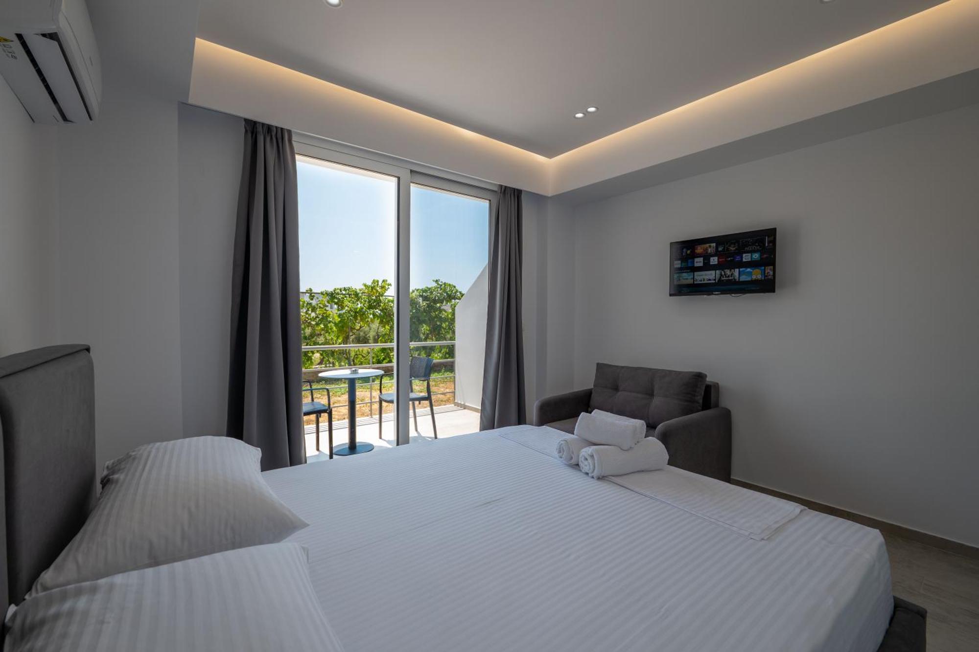 Apartman Andrea Markou Qeparo
